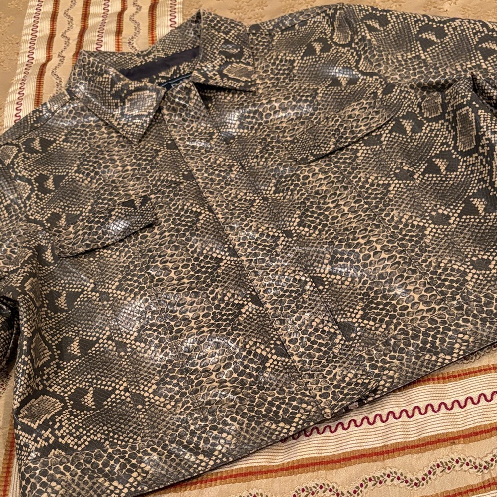 FUDA SPORT Snakeskin Patterned Jacket, Polyester, Lined, Like New, M